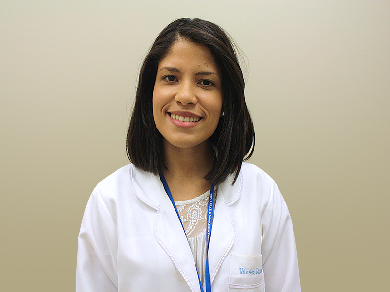 Image of Dr. Image of Vanesa Disla discussing mental illness